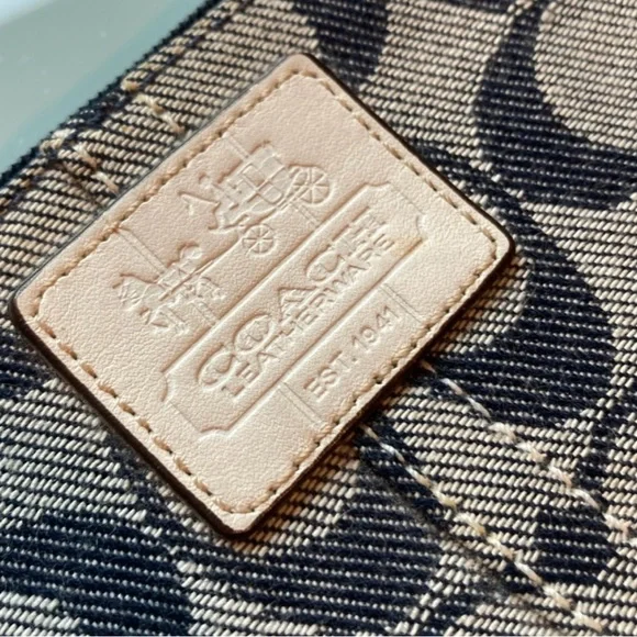 Coach Blue and White Wristlet - Picture 5 of 6